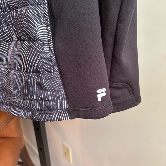 Fila Black and Gray Ski Jacket with Quilted Design - Picture 2 of 6